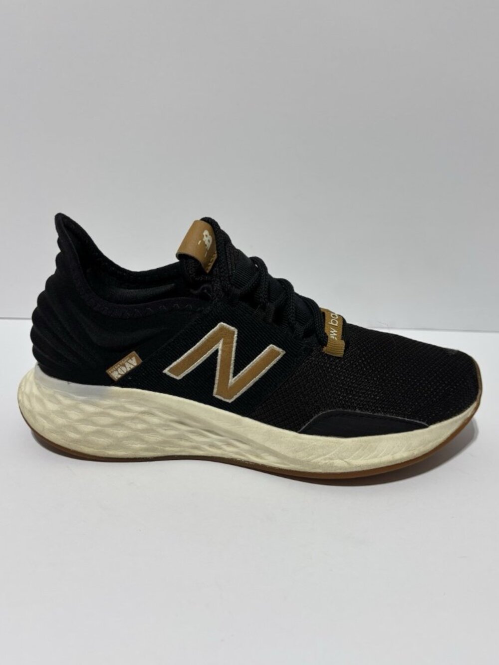 New Balance Women’s Fresh Foam Roav Running Shoes Black, Size 8.5 M
